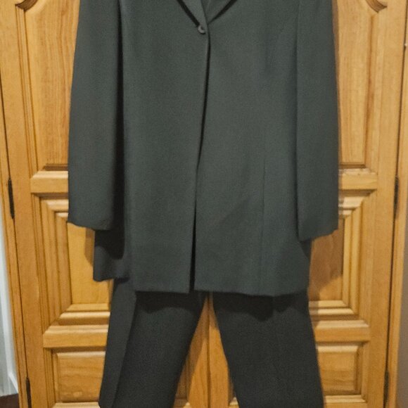 KASPER ASL 3 PIECE SILK SUIT, VINTAGE - Picture 2 of 7